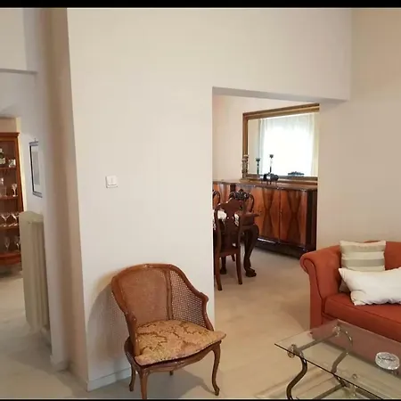 Apartment Beautiful In The Center Of Trikala.